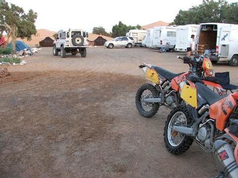 morocco campground merzouga 